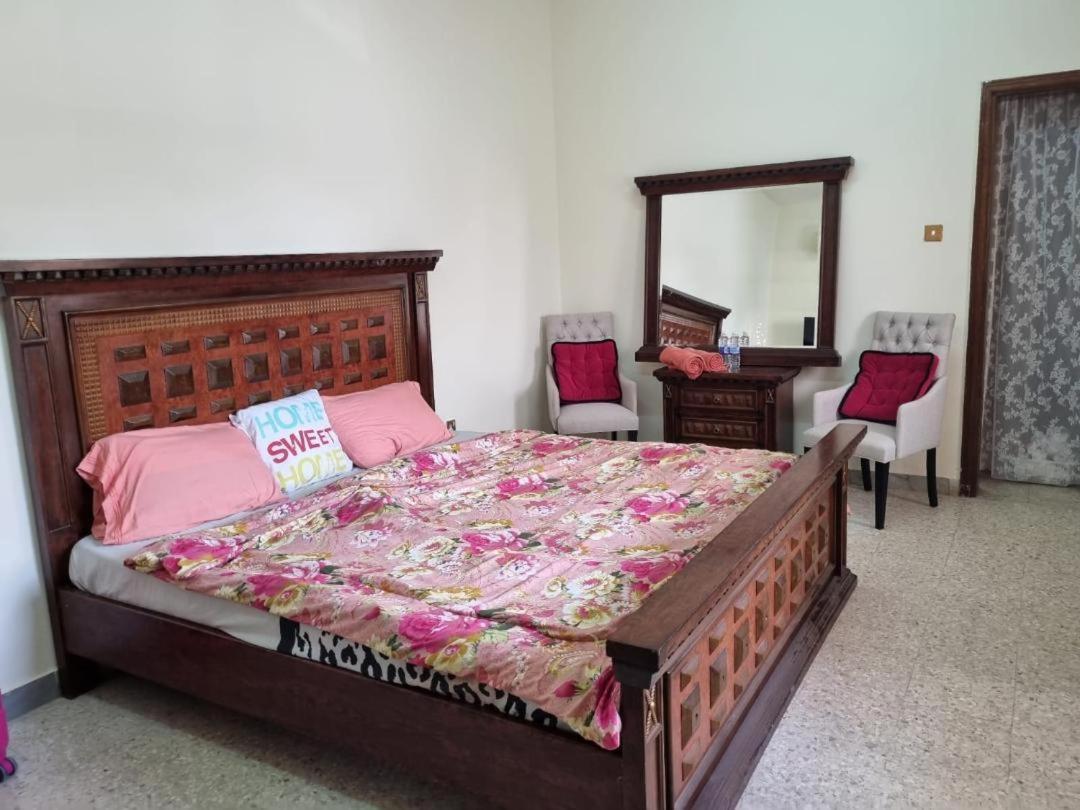 Homestay House Of Victoria Al Ain